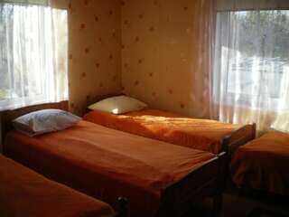 Проживание в семье Kalamehe Farmstay Алатскиви Кровать в общем 4-местном номере для мужчин и женщин-10